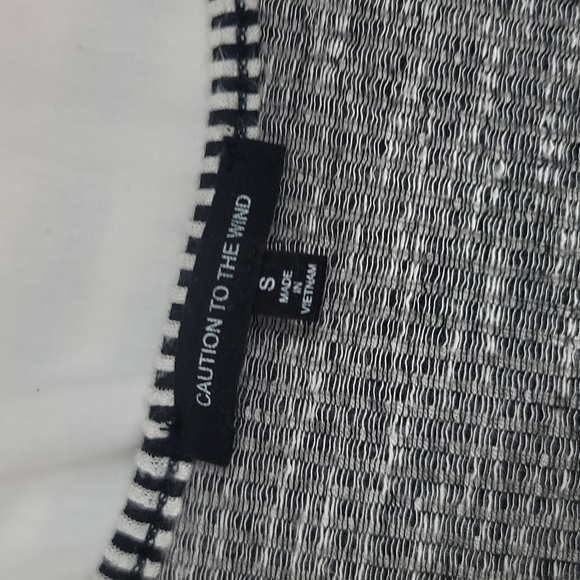 Caution to the Wind stripe black and white dress sz Small - Picture 6 of 11